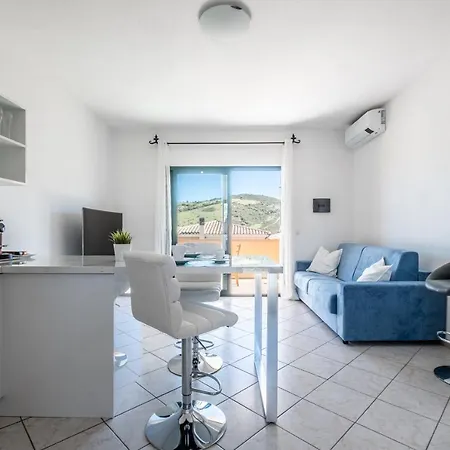 Sea 10min Modern House With Pool In The Hills San Teodoro (Sardinia)