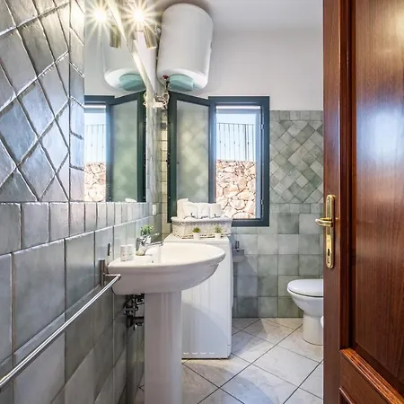 Sea 10min Modern House With Pool In The Hills Appartement *