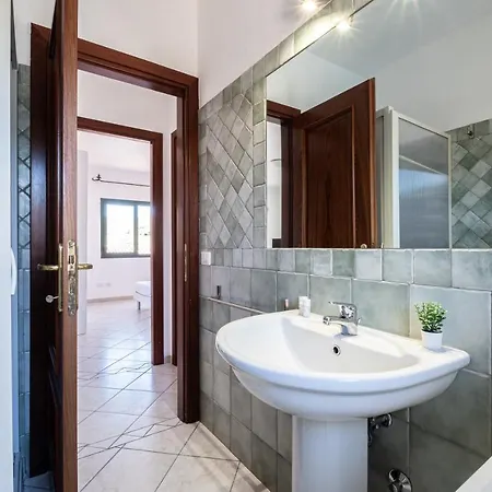 Sea 10min Modern House With Pool In The Hills