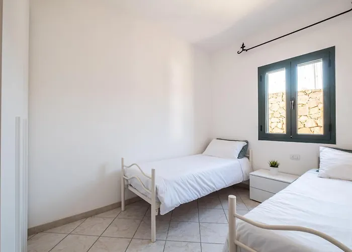 Sea 10min Modern House With Pool In The Hills Apartment